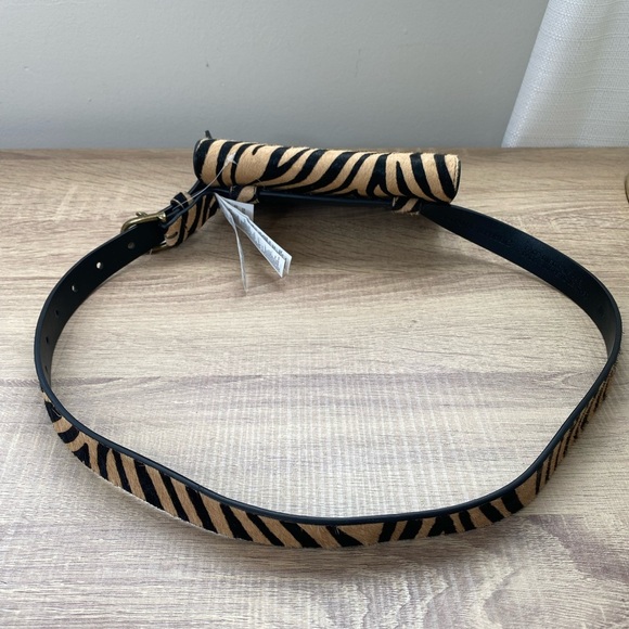 NWT BANANA REPUBLIC CALF HAIR NEUTRAL ZEBRA CROSSBODY BELT BAG - Picture 7 of 15